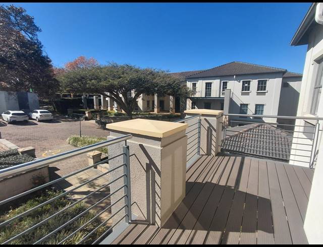 241M² OFFICE TO LET IN BRYANSTON